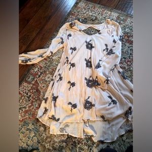 Urban Outfitters Dress Size Small
